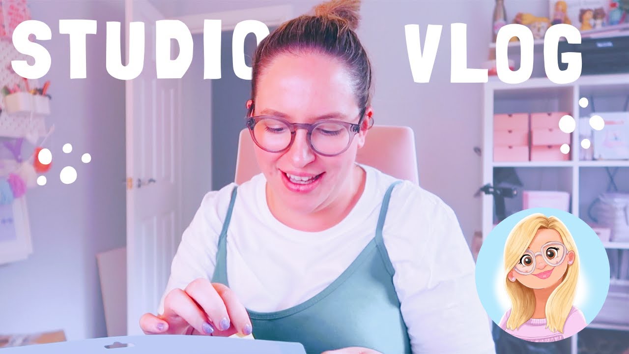 STUDIO VLOG | Making Halloween Stickers & Starting a Scrapbook! | 051