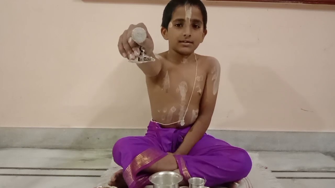 Mudra Dharana Krama Details And Thulasi Mala Dharana Krama By Manojava Sughosh D Rao.