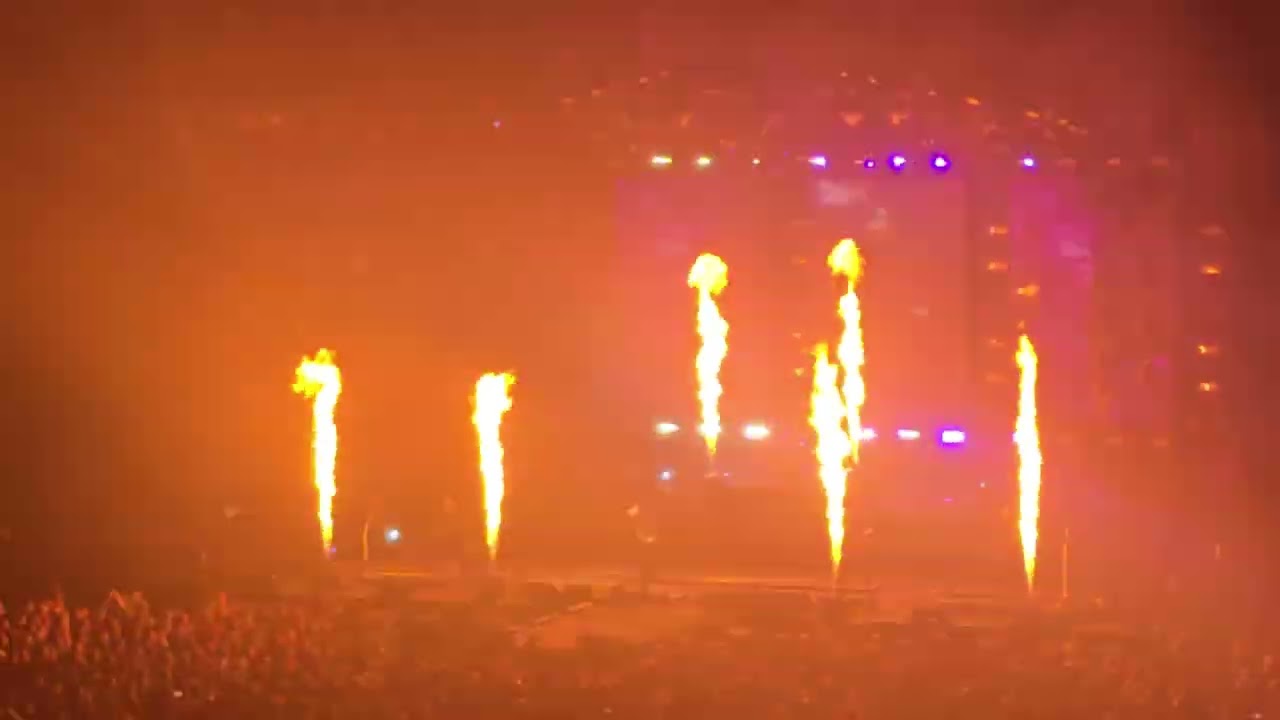 Motionless In White - Afraid of the Dark Live AO Arena Manchester 