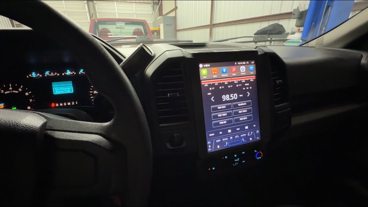 Проблема с неоригинальной магнитолой в Ford F150