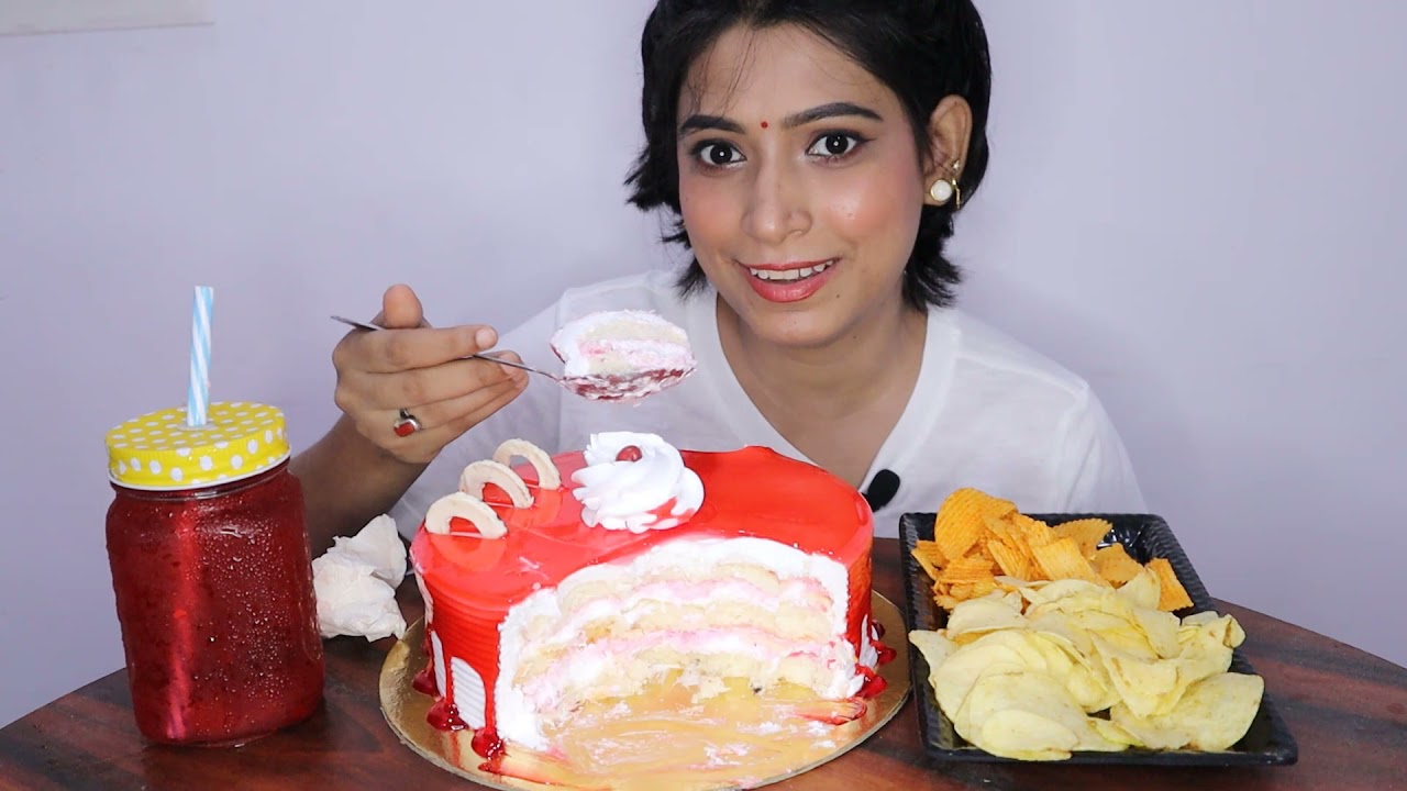 Strawberry Cake At Home | Cake Eating Show | Cake Eating Challenge | Strawberry ASMR | MUKBANG |