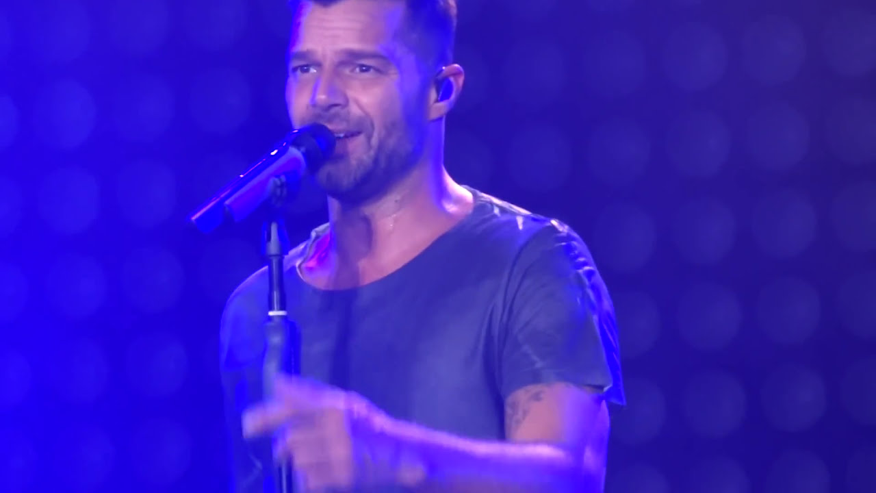 Ricky Martin - Vuelve - Palacio de los deportes (04-oct-2014)