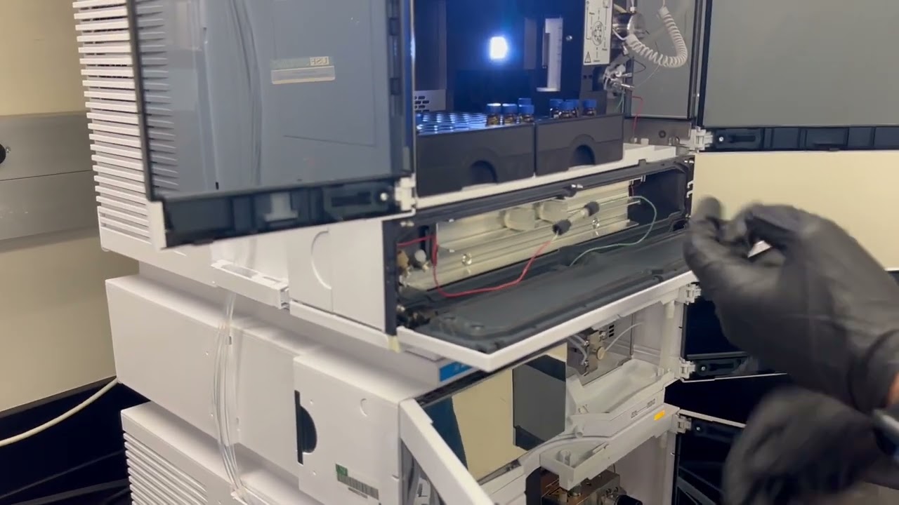 Changing the HPLC Column