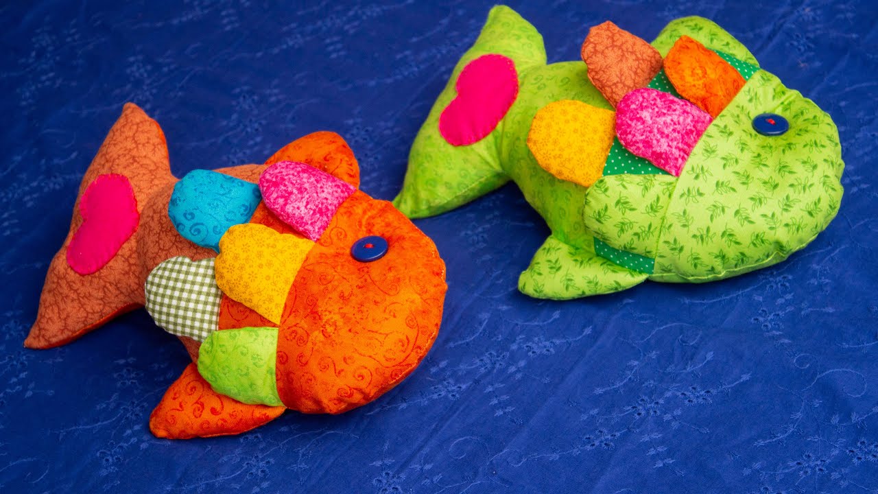 Cojin infantil PECES DE COLORES/ utilizando retazos/Para ti, para regalar o como IDEA DE NEGOCIO