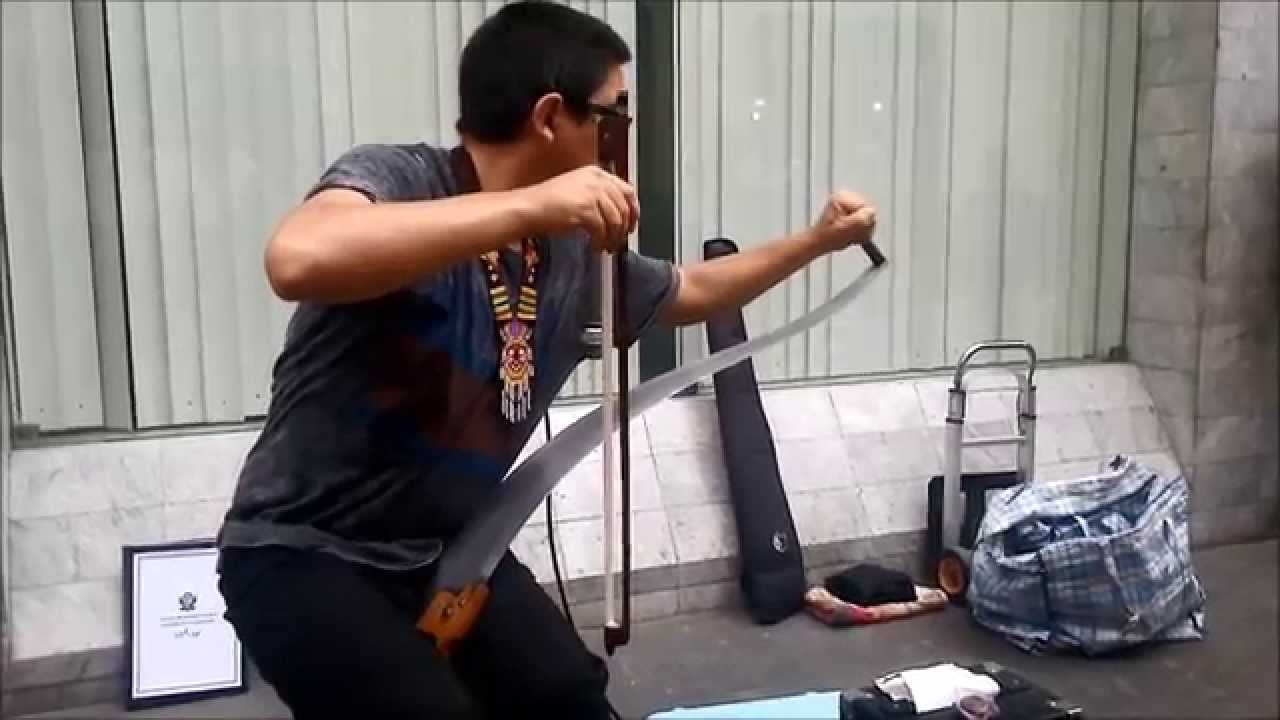 SERRUCHO MUSICAL - Arte Urbano