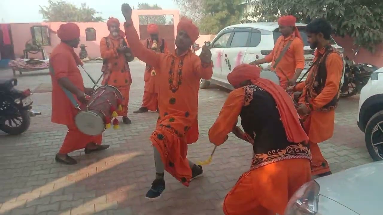 सुनील नाथ सपेरा नागिन बीन पार्टी 9456 452312, 9997 02 4839