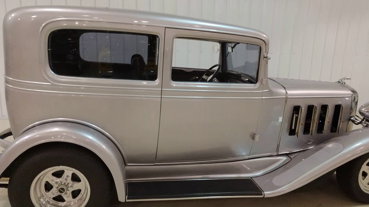 1932 Chevy Street Rod walk around
