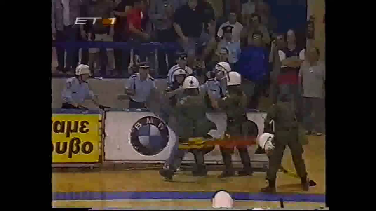 ΘΥΡΑ 7 OLD SCHOOL εκτος εδρας σε μπασκετ και βολει