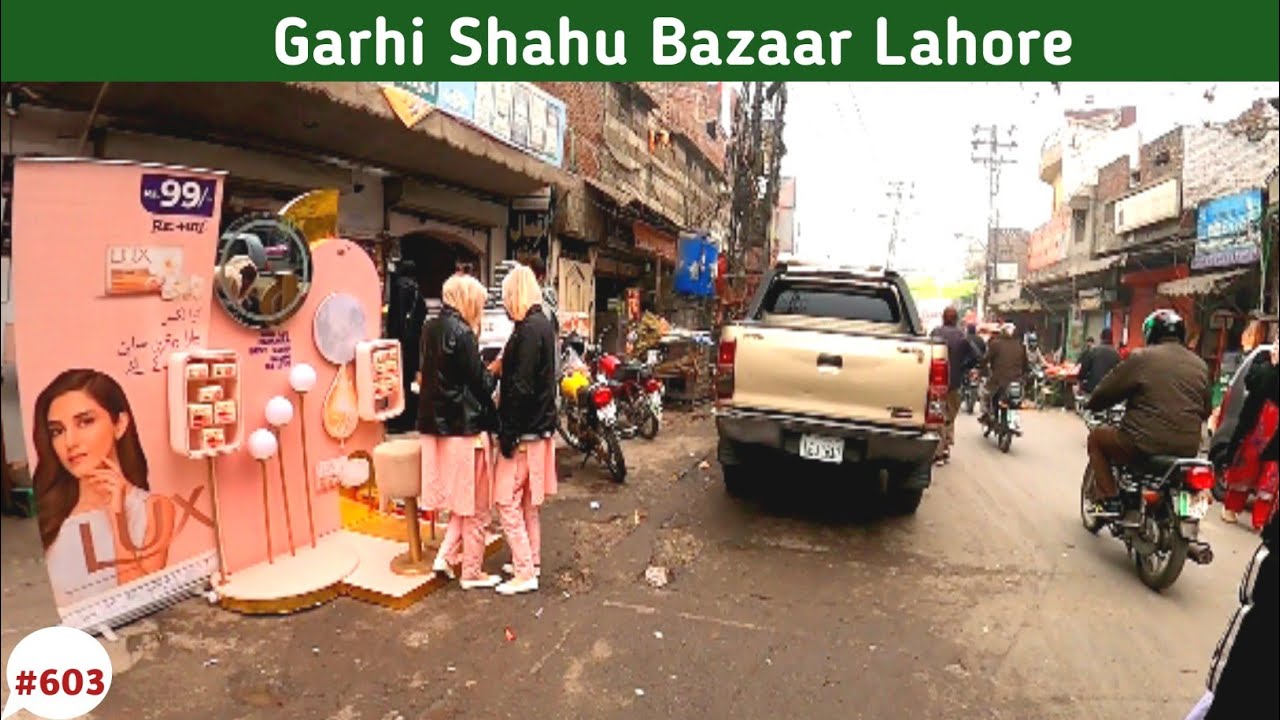 Walking In Garhi Shahu Bazaar Lahore @East Walks 23