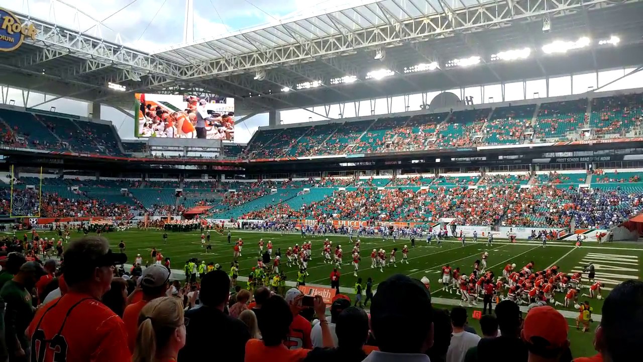 Final Miami Hurricanes Football Home Entrance of 2016 in 4K