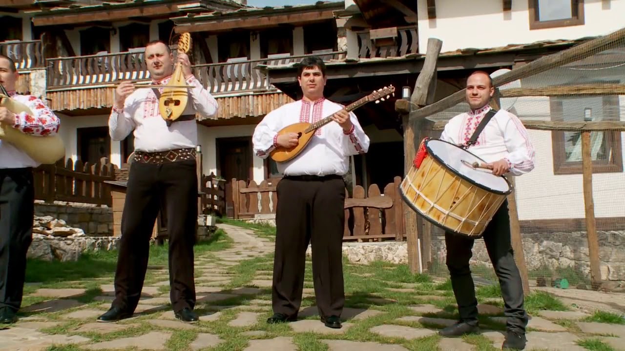 Цветелина и Панайот  Стойчеви- Станкина майка.