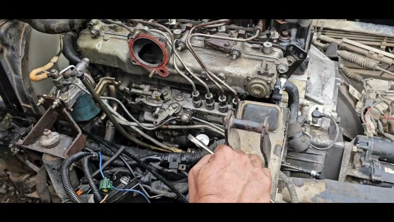 Isuzu Mini Elf 4HF1 Electronic Fuel Injection to Manual  Conversion Part 3 - First Run