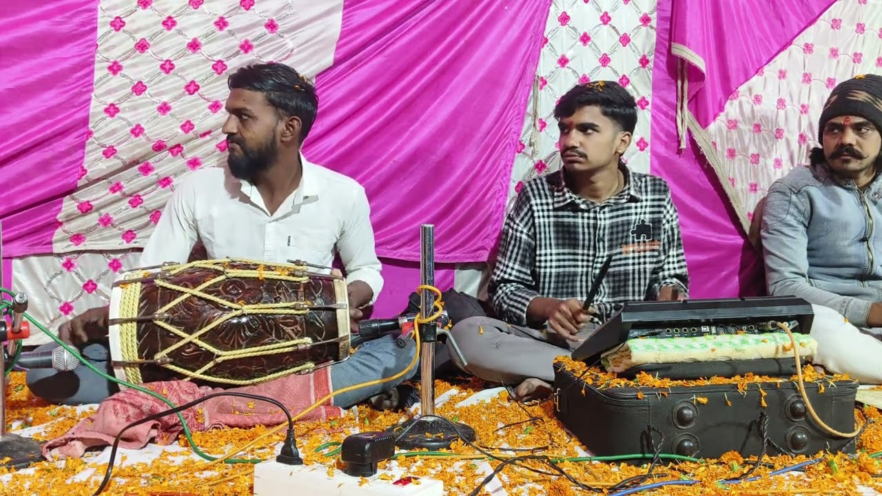 दुनिया मे देव हज़ारों हे / duniya me dev hajaro he