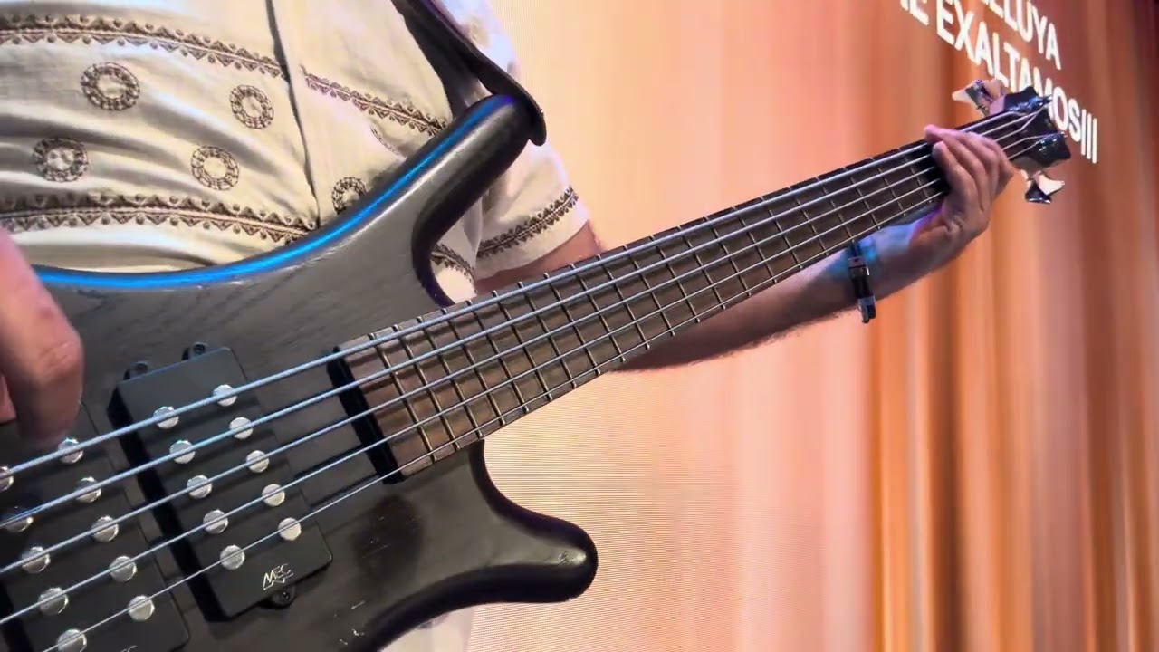 “Glory Hallelujah “Calvary Worship(Bass Cover)