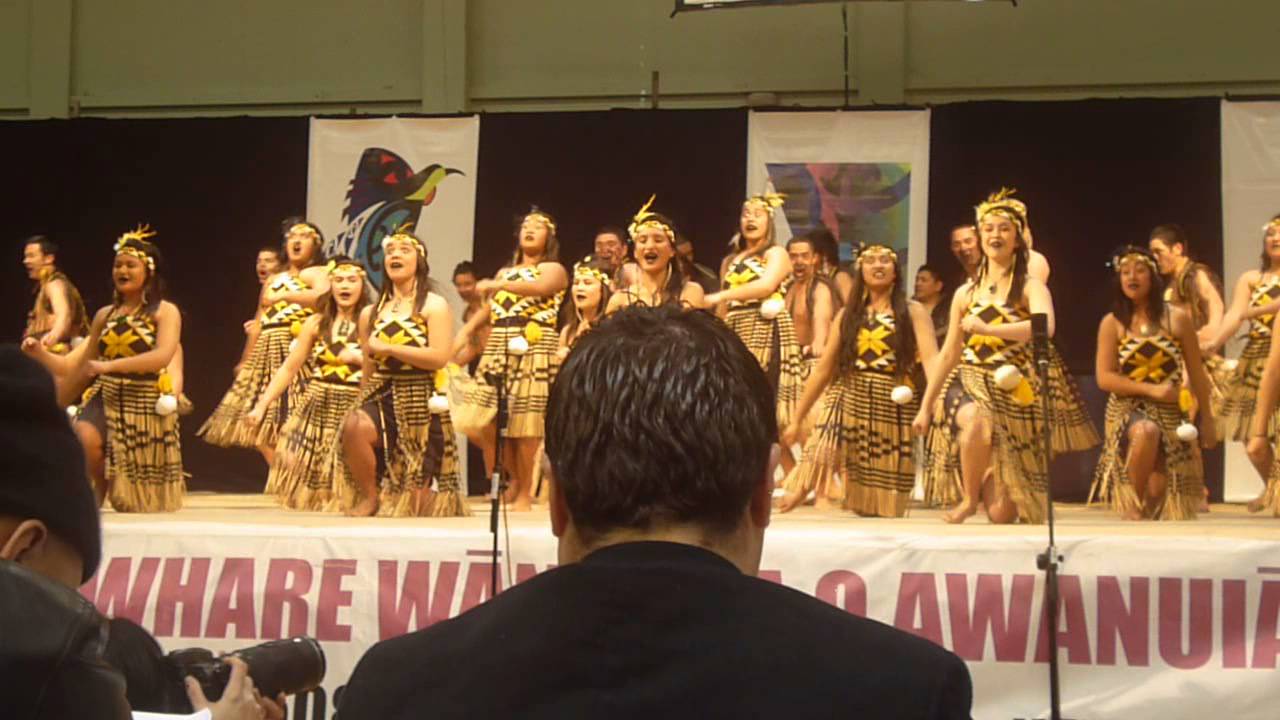 Whakatane High School Kapahaka 2011 Waiataringa