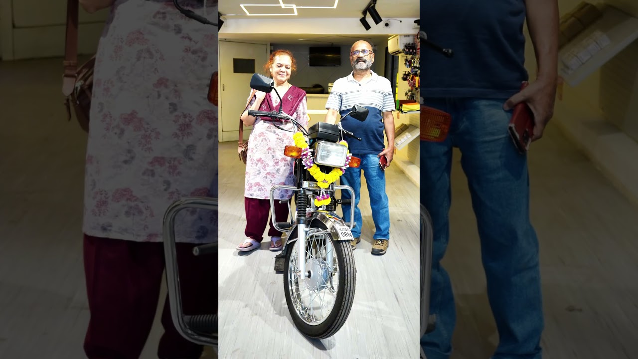 Hero Honda CD100 Full Restoration ||  #cd100ss #herohondacd100 #clutchandgear #pune #trending