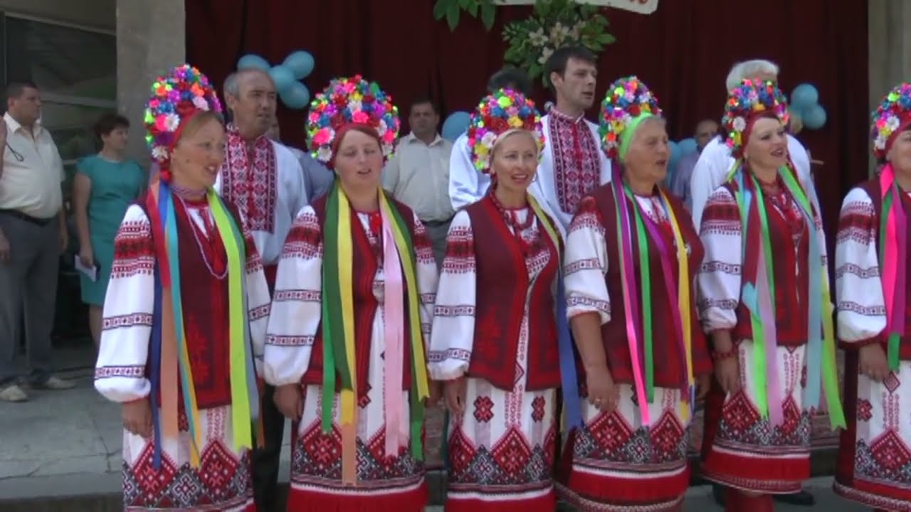 16 річниця Конституції України, 581 річниця заснування  міста Деражня, День молоді.