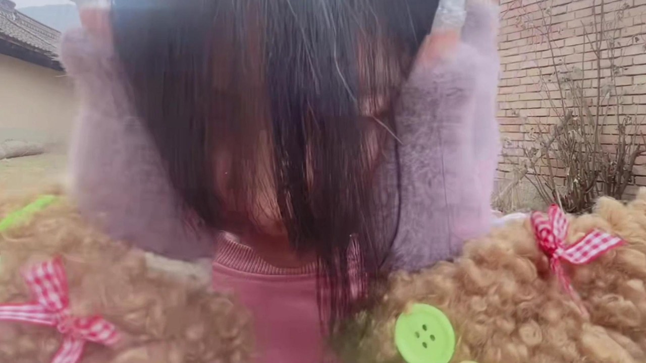 野生妹ASMR 使劲揉小姐姐的脸
