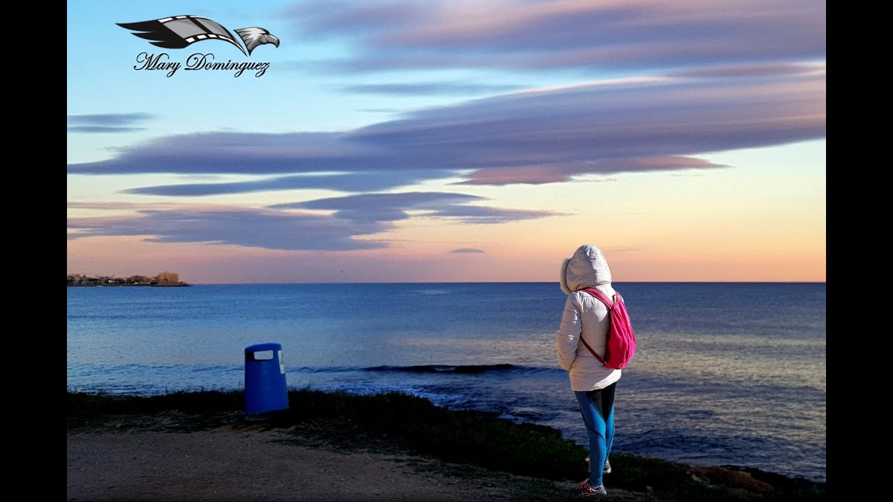 Paseo por Torrevieja - Atardecer en ( La Playa  Mar Azul )