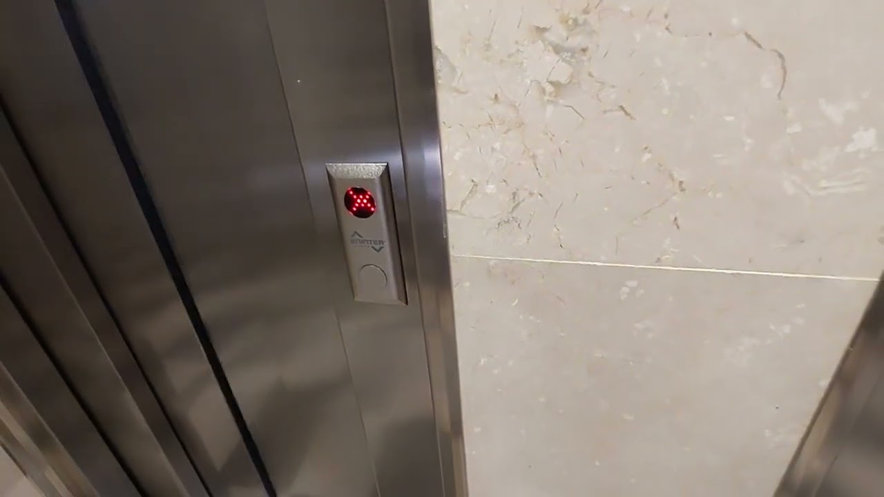 2 Eninter lifts in a 7 story building
