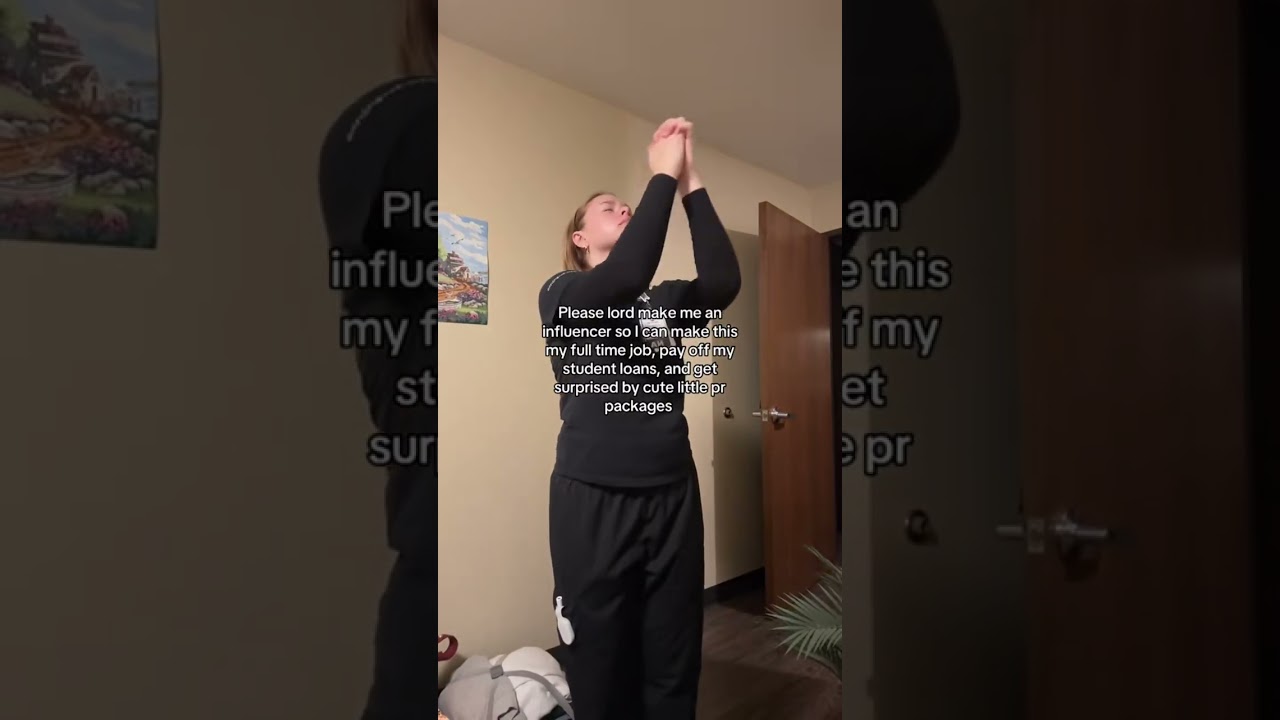 #supportsmallyoutubers