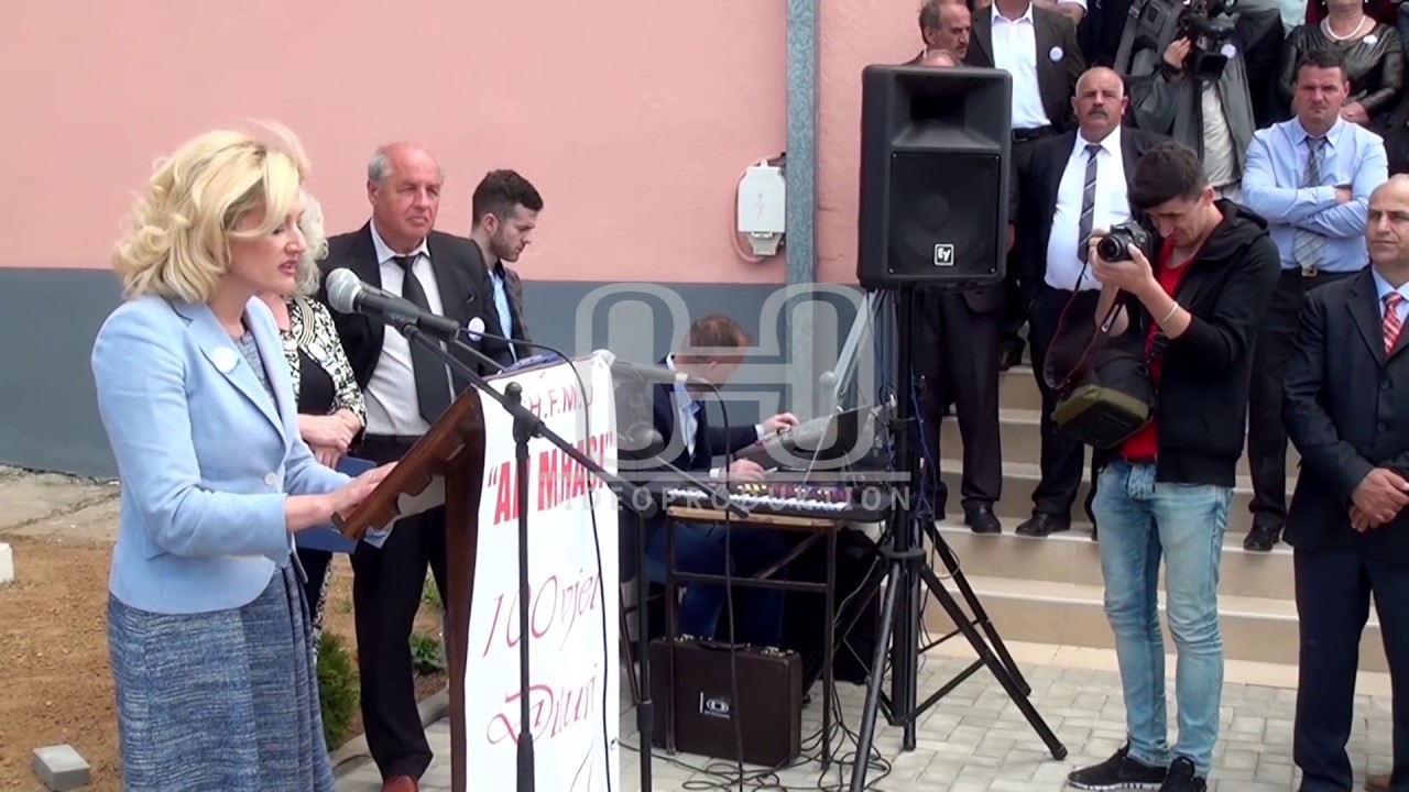 Manifestimi i 100 vjetorit të shkollës 