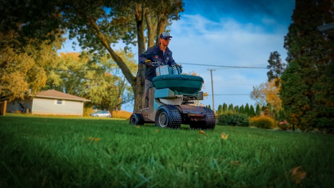FINAL LAWN Applications of 2022 with The Perma Green Triumph 2021 Fall Lawn Care