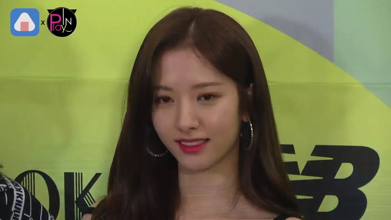 【近期】譽恩微透視裝大方曬性感 Apink初瓏粉色洋裝初戀般迷人