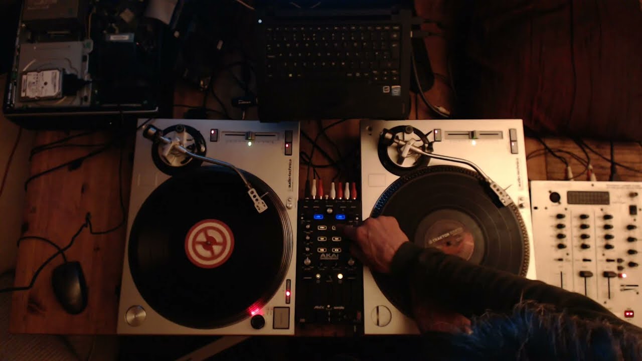 Soul Groove Sundays