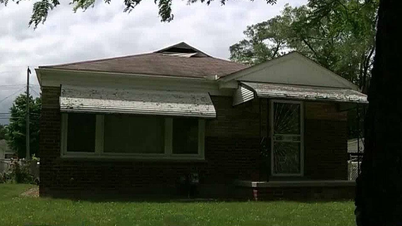 Help Me Hank: Woman ripped off by company