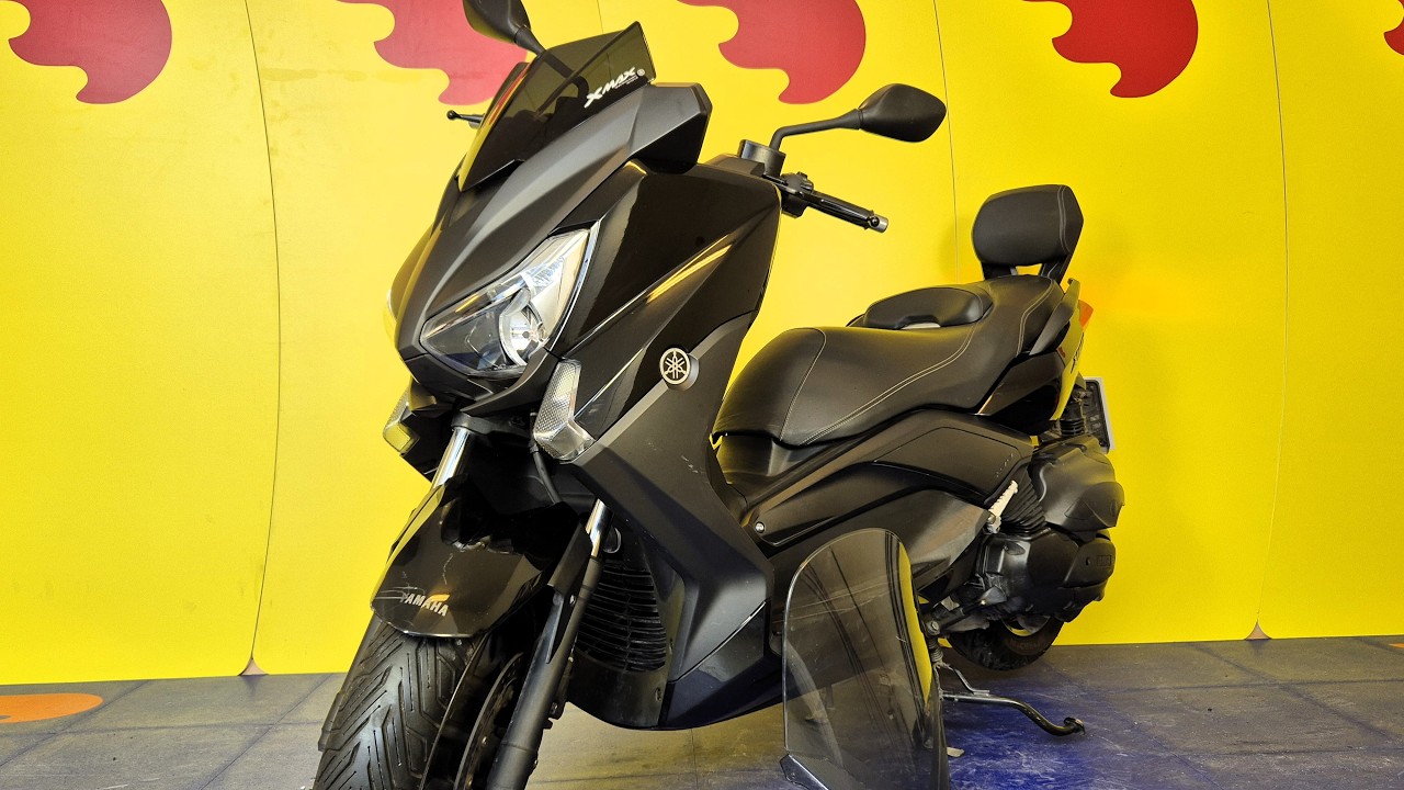 Yamaha X max 400 2014 - €2890