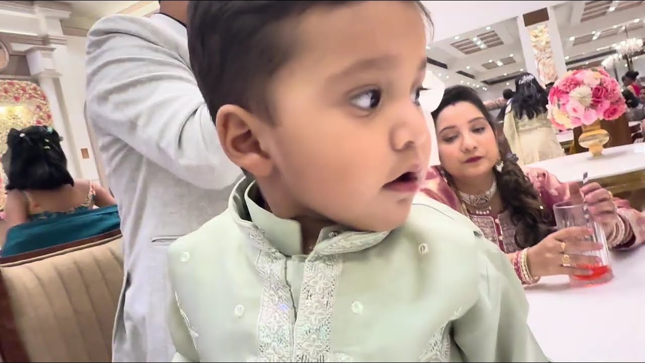 New vlog out now 😳😀