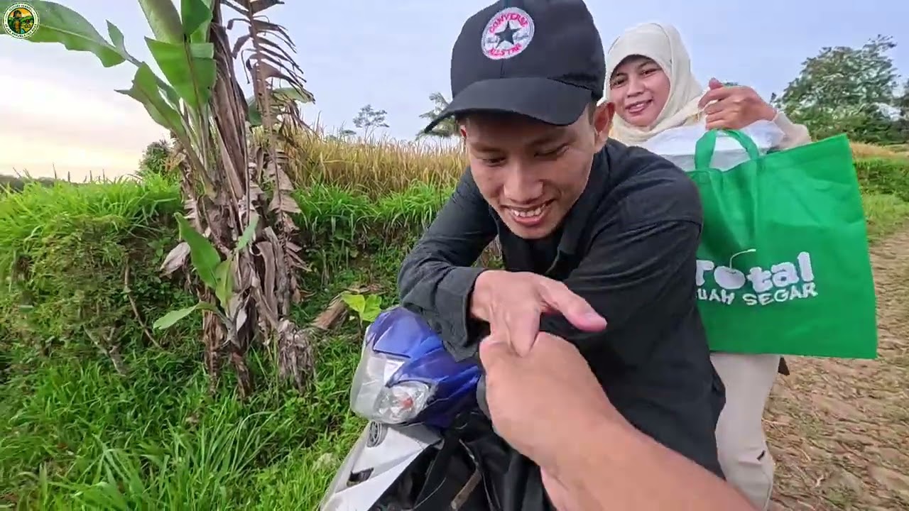 Surga ditengah sawah, berbagi di kampung ini banyak sesuatu yang hebat