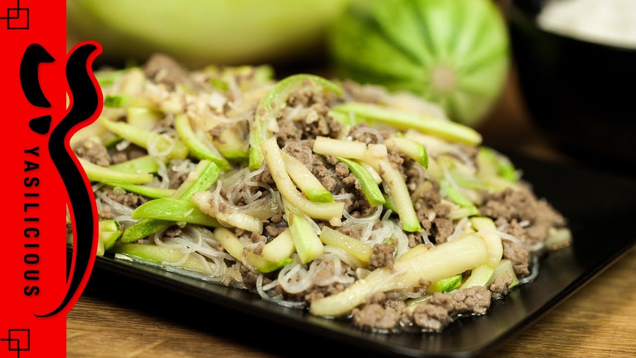 ZUCCHINI GLASNUDEL PFANNE mit HACKFLEISCH – einfaches asiatisches Rezept aus wenigen Zutaten