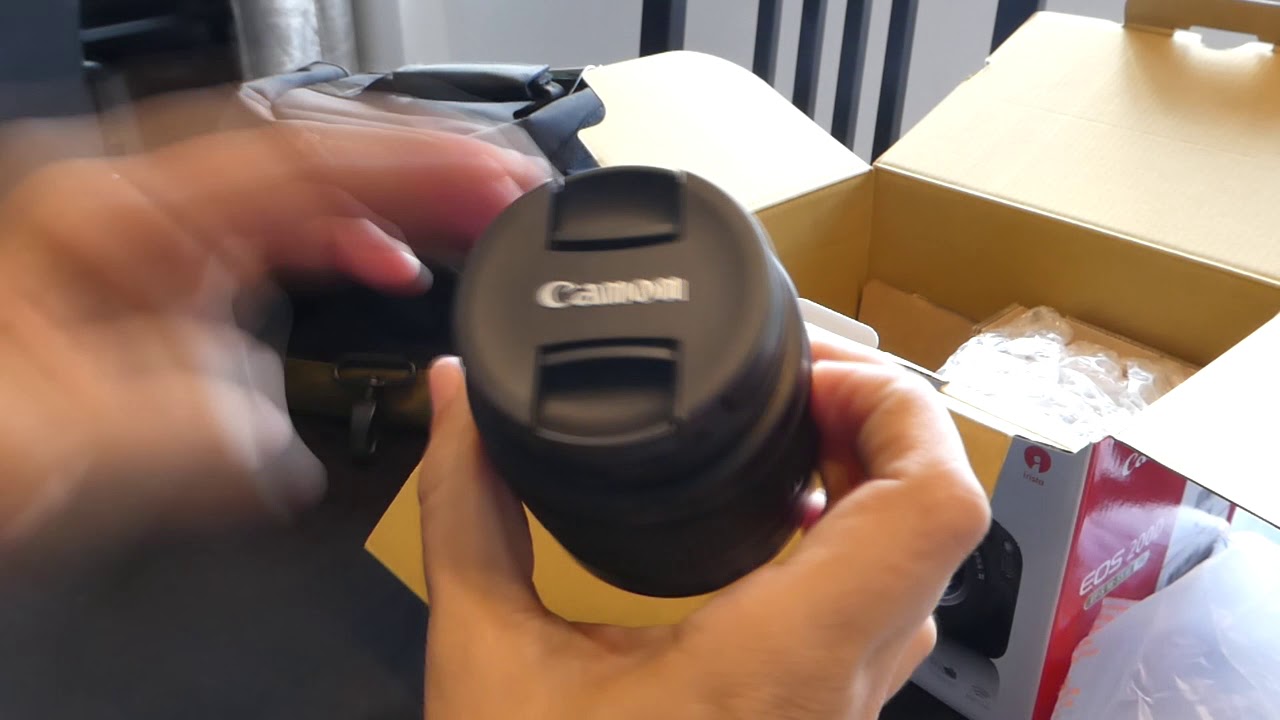 Canon EOS 200D (SL2) - Unboxing