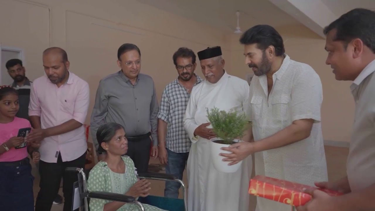 മണ്ണിടിച്ചിൽ ദുരന്തത്തിൽ കാൽ നഷ്ടപ്പെട്ട സന്ധ്യക്ക് നൽകിയ വാക്ക് പാലിച്ച് നടൻ മമ്മൂട്ടി | Mammootty