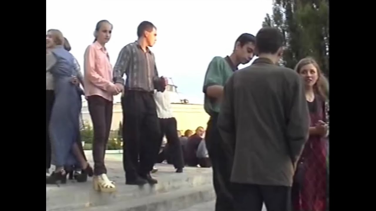 Тусовка около цирка - Лето 1998г. Гомель