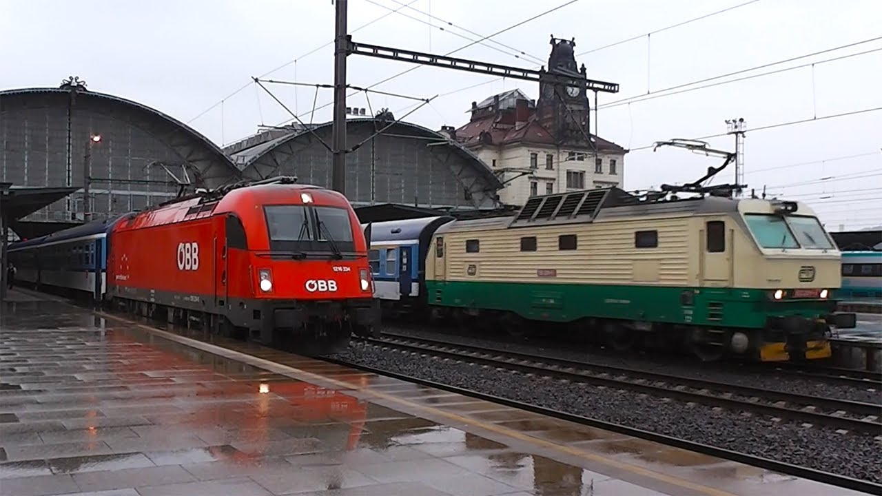 Vlaky Praha hlavní nádraží - 2013 / Czech Trains Prague Main Station
