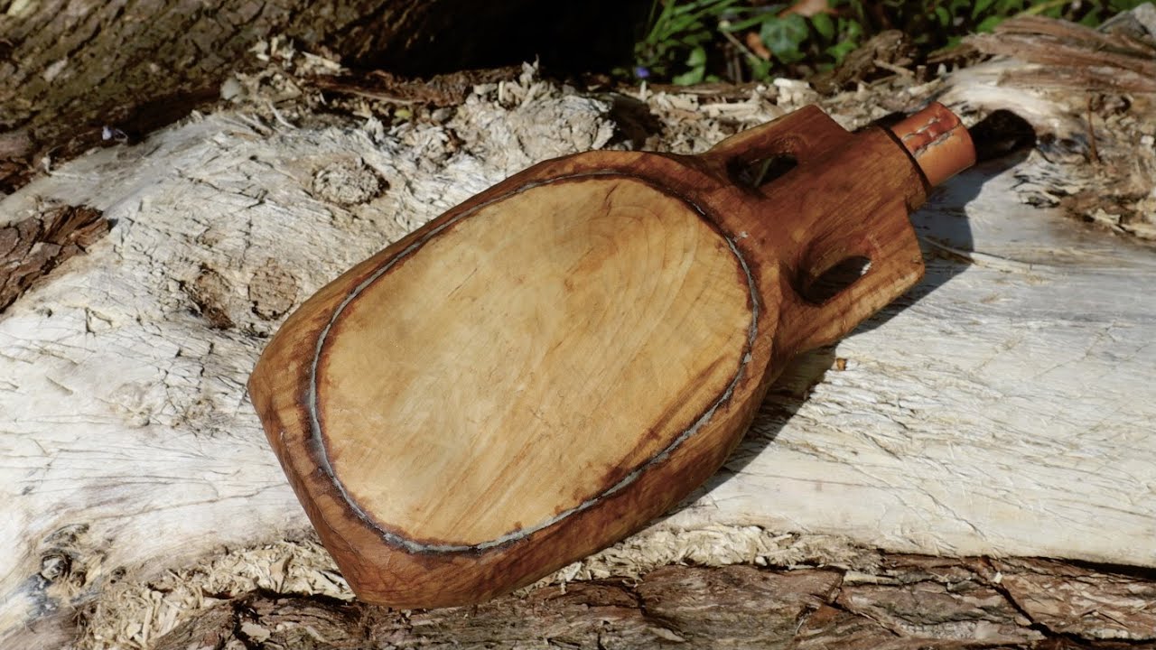 Hand Carving an Apple Wood Water Bottle or Travelling Flask - Part II | Anglo-Saxon Green Woodwork