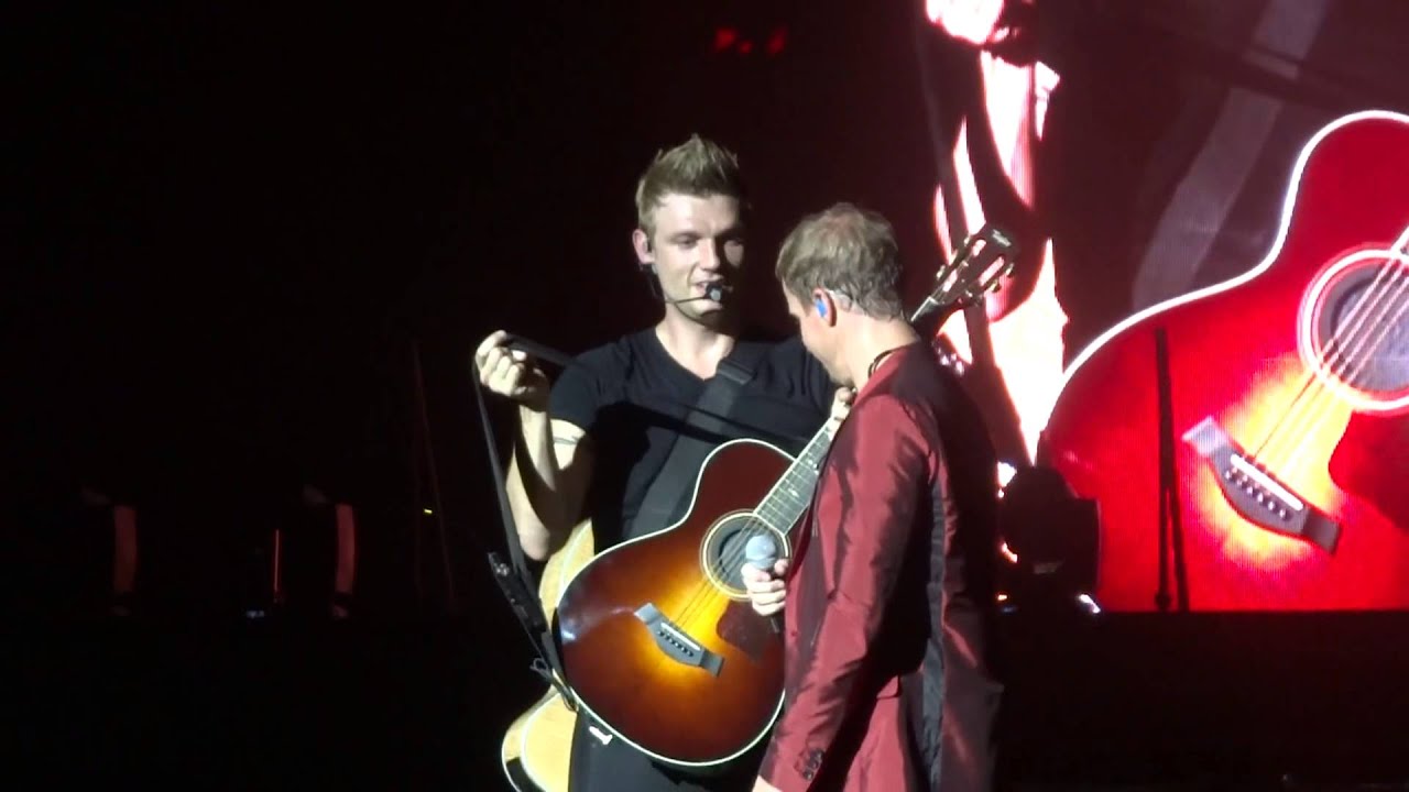 Backstreet Boys - Brian, Nick, In a World Like This 8/16/13 Camden, NJ
