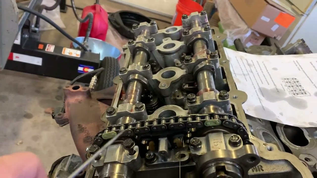 Dodge 2.7 liter engine How to set Secondary Camshaft Timing Chain and Water pump Best video