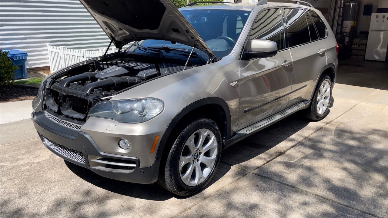 2008 BMW X5 4.8i E70 N62 - Brake Fluid Flush