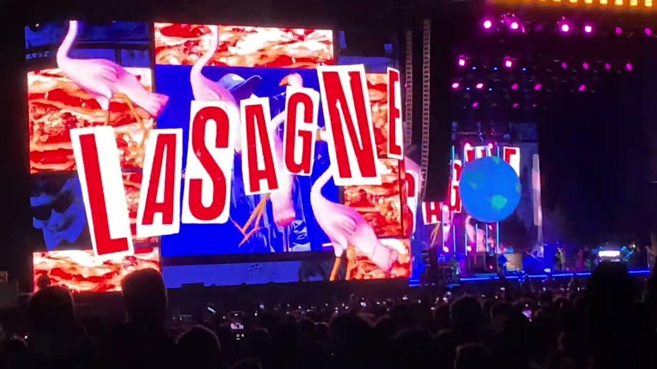 Liam Gallagher playing Digsy’s Diner at Leeds Festival 2024
