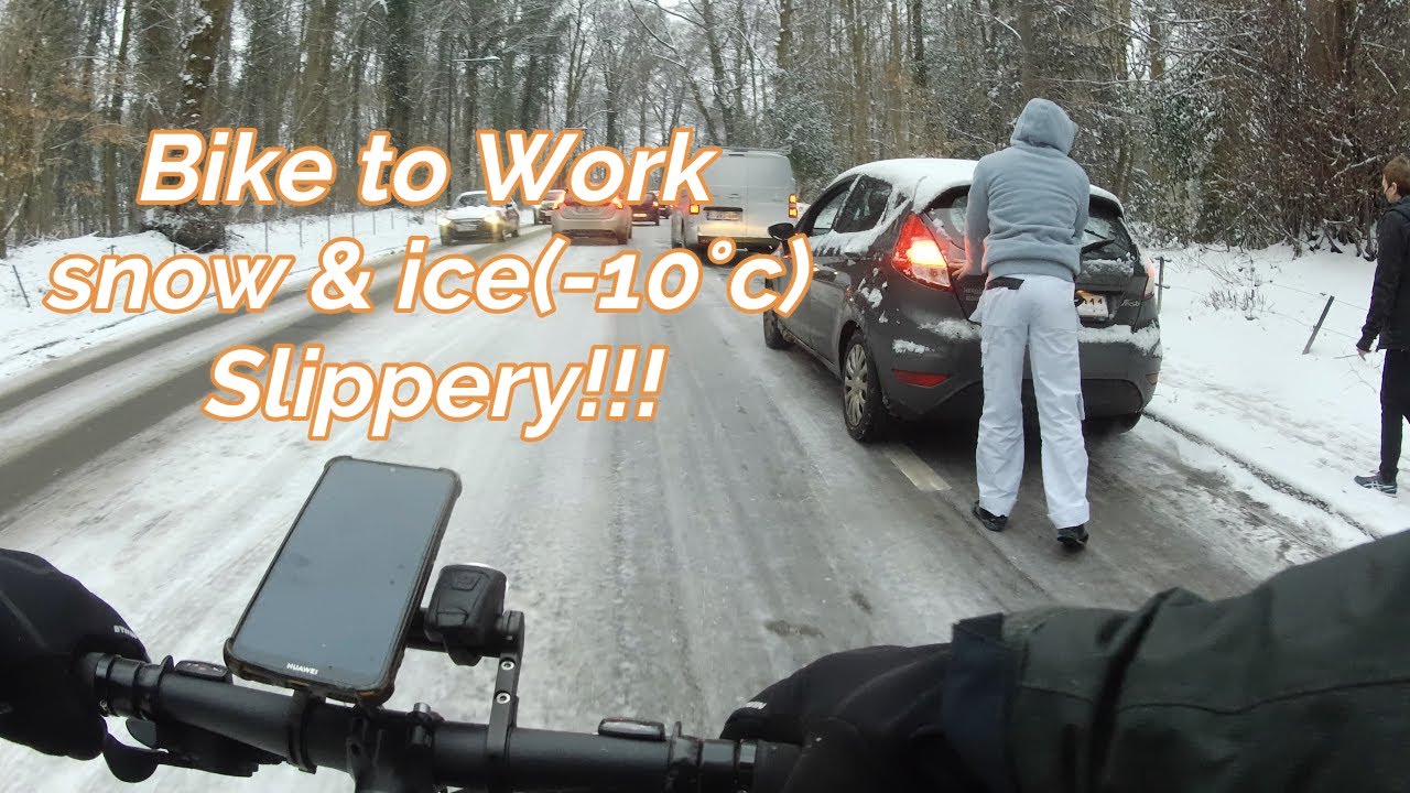 Winter bike commute in Brussels,Belgium