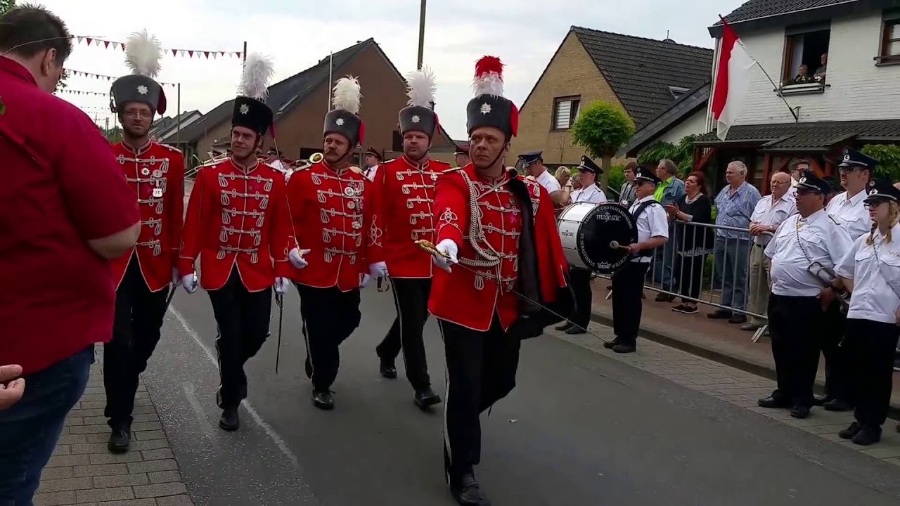 St.Johannes Schützengesellschaft 1662 Clörath-Vennheide e.V. Sonntag Parade Ehrentribühne 29 05 2016
