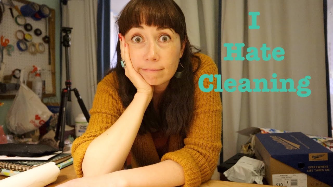 Studio Clean Up | Messy Artist's FIRST ATTEMPT to DECLUTTER