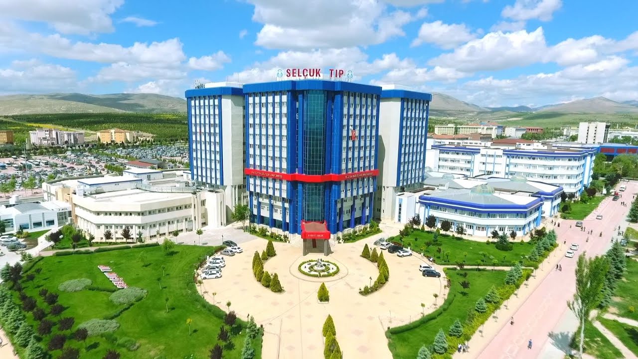 Selçuk Üniversitesi Tıp Fakültesi Hastanesi’nde Sağlık Çalışanlarına Koronavirüs Aşısı Uygulanıyor