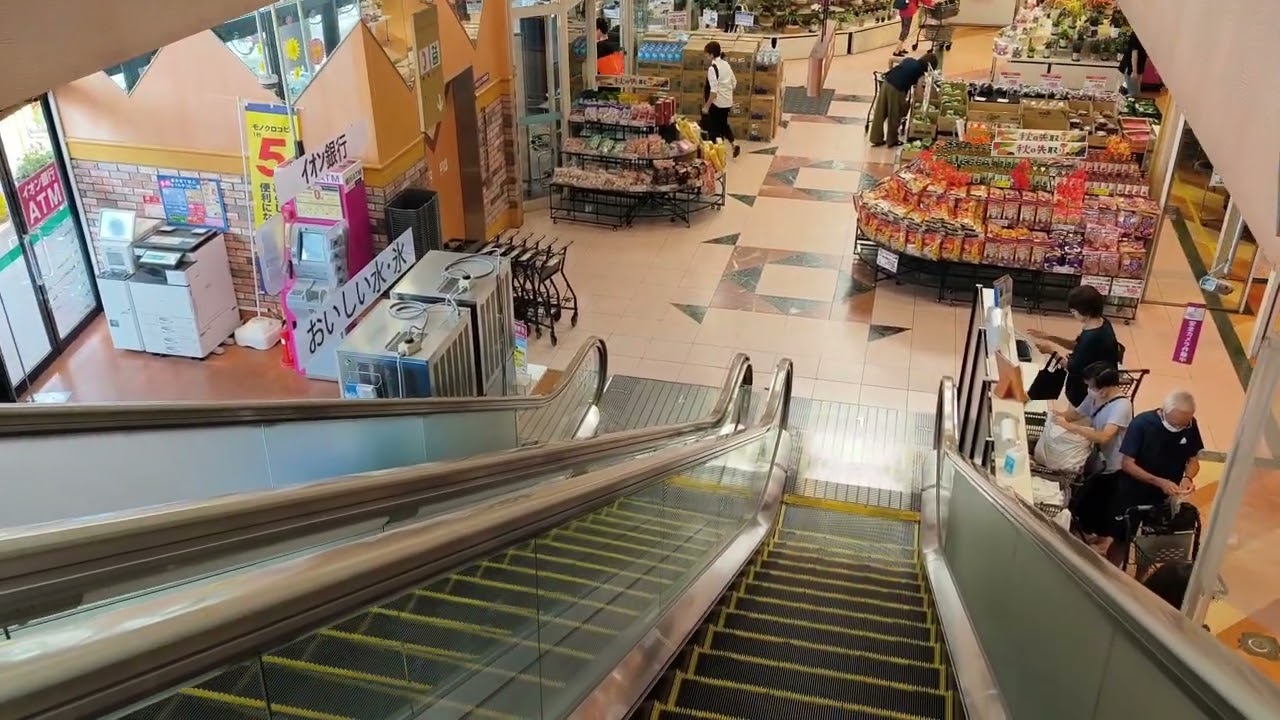 【日立製】マルナカパワーシティ屋島店食品館 降りエスカレーター