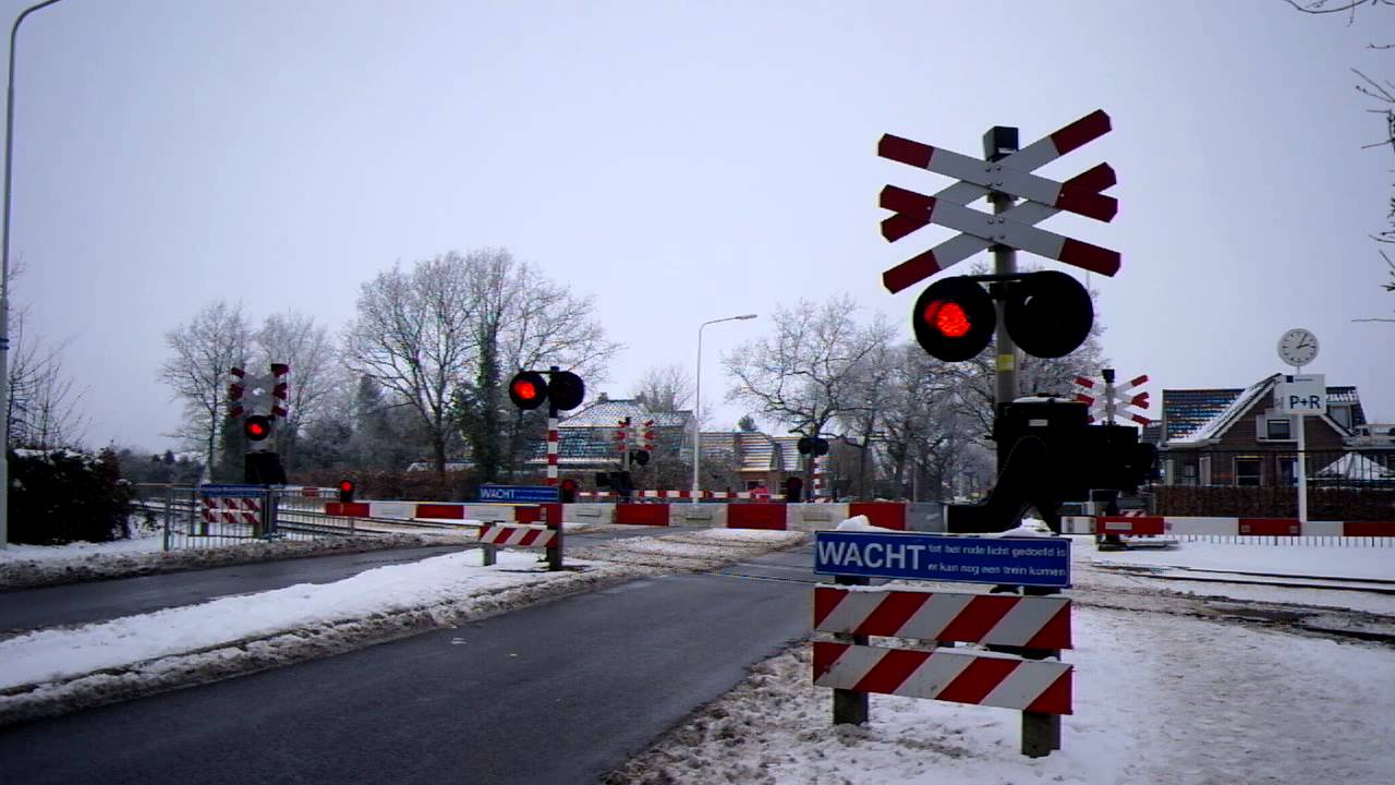 Spoorwegovergang Buitenpost (B&ucirc;tenpost)