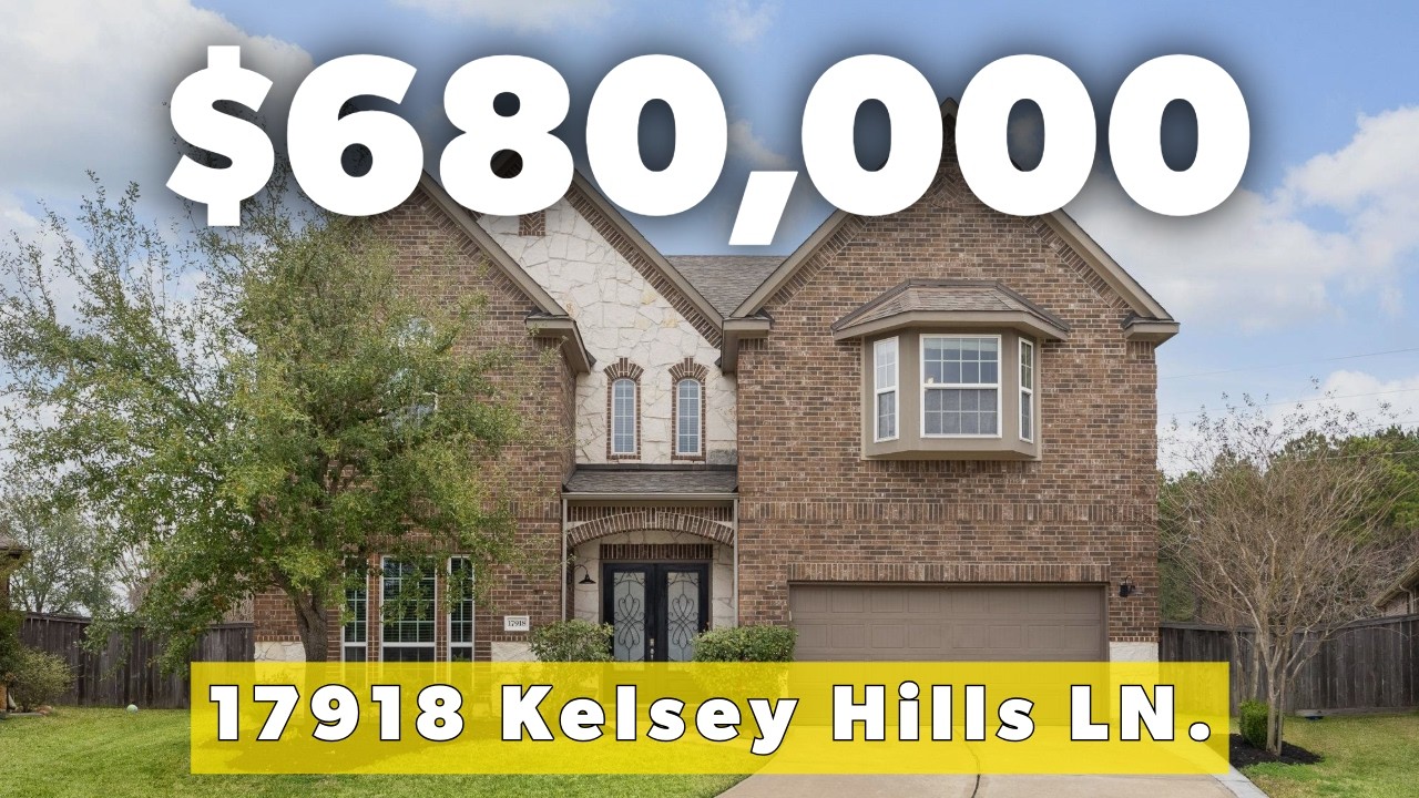 A Stunning Family Home & Backyard!